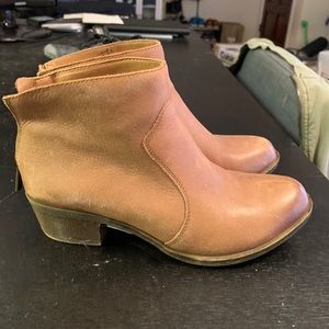 Lucky Brand Leather booties